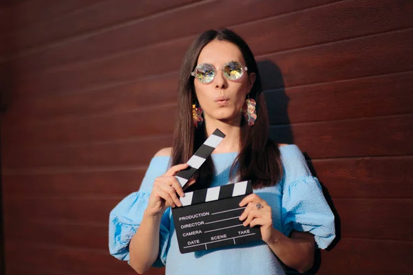 Cool Actress Holding Movie Clapper Ready Film — Stock Photo, Image