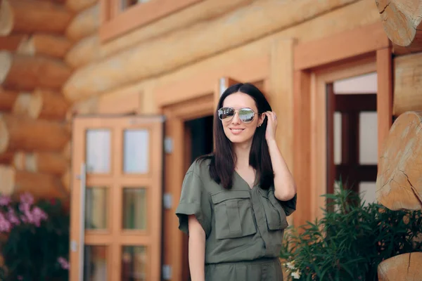 Mujer Hermosa Moda Con Gafas Sol Espejo — Foto de Stock