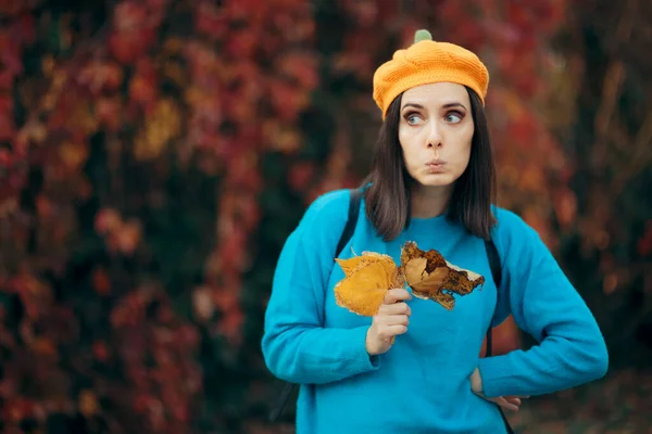 Funny Woman Wearing Pumpkin Hat Holding Autumn Leaves — Stock Photo, Image