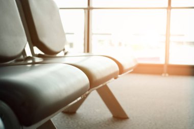 boş sandalye Havalimanı terminal. bekleme yeri koltuk
