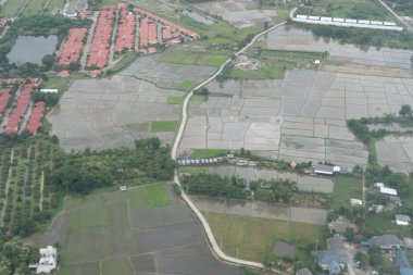 Chiang Mai Tayland şehir uçak bulutlu gün üzerinden üstten görünüm