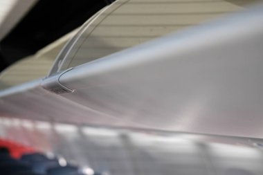 Uçak genel gider Bagaj bölümünde. Uçak iç kabin