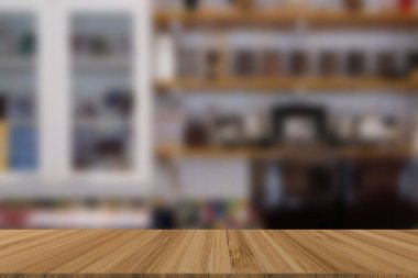 Mutfak iç görüntü montaj ürün için ahşap masa ile arka plan bulanıklık