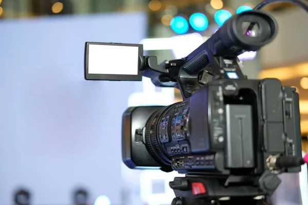 Câmera Produção Vídeo Profissional Gravando Evento Vivo Palco Conferência Seminário — Fotografia de Stock