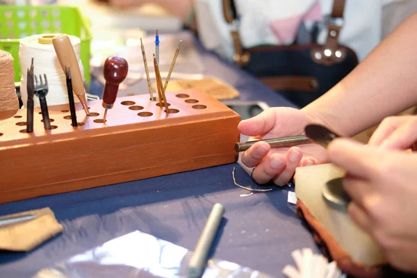 Handmade Leather Craft Diy Instrument Tool Craftsman Working Desk — Stock Photo, Image