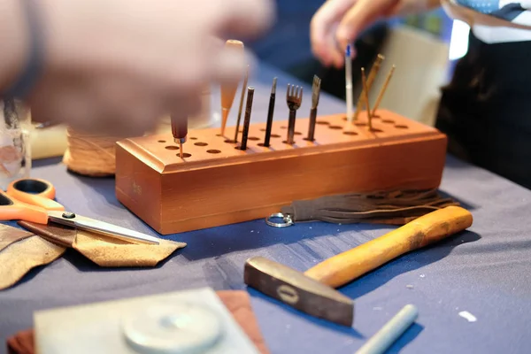 Artesanía Cuero Hecho Mano Herramienta Instrumento Diy Escritorio Trabajo Del — Foto de Stock