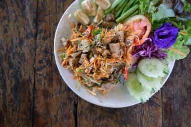 baharatlı mantar sebze salatası. Vejetaryen gıda Restoran