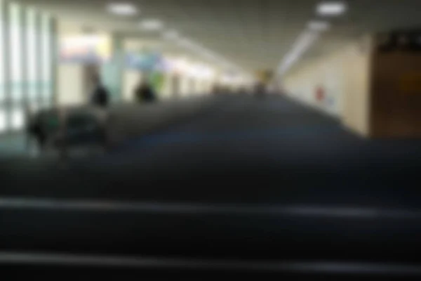 Personnes Dans Terminal Aéroport Flou Fond Déconcentré — Photo