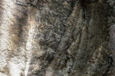 Obluang Milli Parkı Chiang Mai, Tayland Rock'ta çizim antik taş resmin.