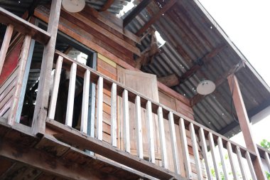 eski ahşap yazlık kulübe ev ev