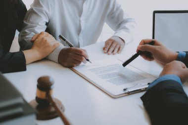 çift ev ipotek sözleşmesi anlaşması imzalayarak kiralama satın alma 