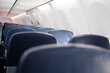 uçak içinde boş yolcu koltuğu. uçakta sandalye