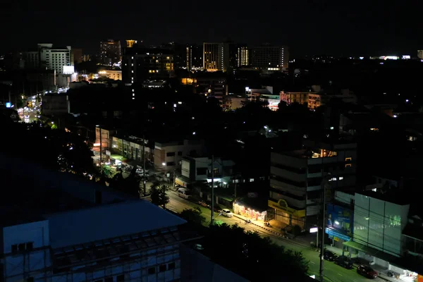 şehir gece ışık bokeh bulanıklaştırılan arka plan