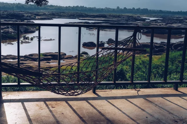 Amaca Sulla Terrazza Con Vista Grande Sul Fiume Canyon — Foto Stock