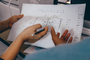 mimar iç tasarımcı ev çizim planı & co ile çalışan