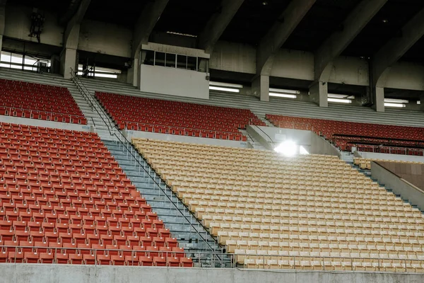 Asiento de la silla en estadio deportivo arena —  Fotos de Stock