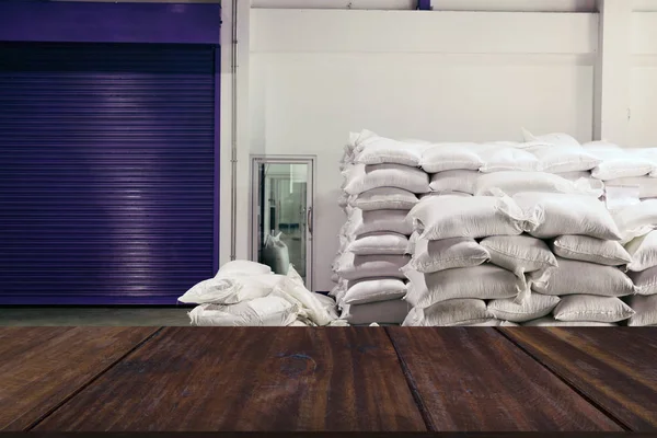 Saco de grão de café não torrado verde na fábrica de alimentos — Fotografia de Stock