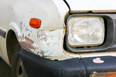 dikkatsiz tarafından sürücü insanlar, yolda bir asidik gerekir