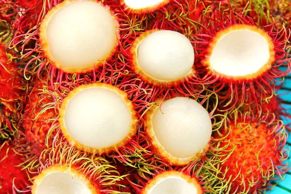 Delicioso Doce Fruta Tropical Rambutan Fresco Descascar Rambutan Mostrar Topo — Fotografia de Stock