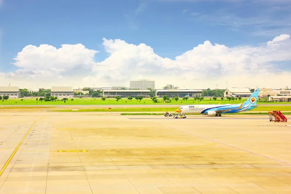 Bangkok Thailand September 2019 Airplane Departure Runway Taxiway Don Muang — Stock Photo, Image