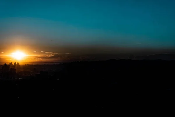 Tramonto Città Paesaggio Colori — Foto Stock