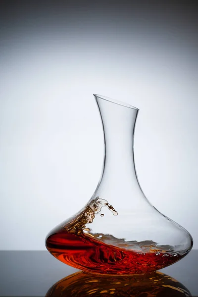 Amber Wine Splash Wine Decanter Traditional Wine According Ancient Georgian — Stock Photo, Image