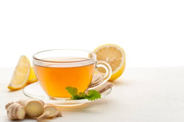 Zencefil çay bir fincan. 