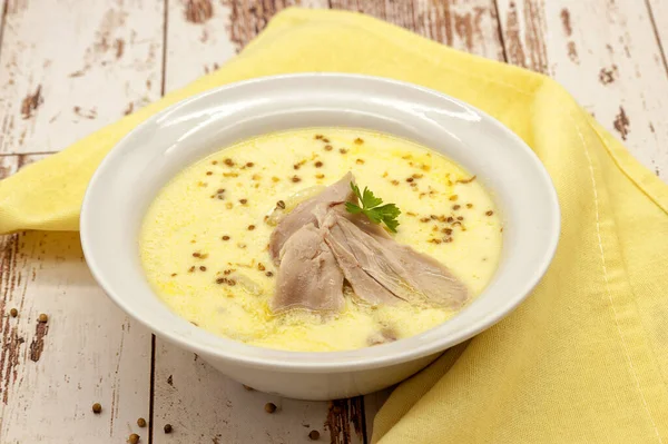 Thick creamy chicken soup. — Stock Photo, Image