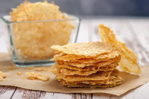 Parmesan cipsi..