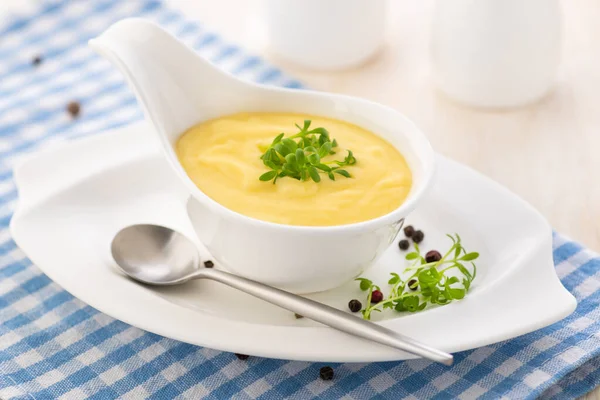 Sauce Hollandaise Sauce Der Klassischen Französischen Küche Emulsionssoße Aus Butter — Stockfoto