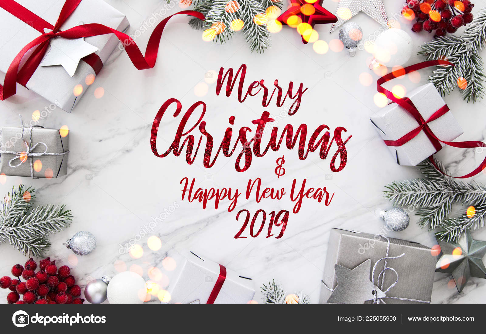 クリスマス クリスマス フレームの背景の木の枝やクリスマス装飾品 ストック写真 C Elenadesigner