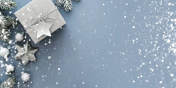 Neşeli Noel ve mutlu tatil tebrik kartı, çerçeve, banner. Yeni yıl. Noel el yapımı hediye. Kış tatil tema. Düz yatıyordu.