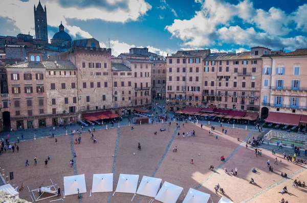 piazza del campo, siena Merkez Meydanı, Toskana, İtalya üzerinde havadan görünümü