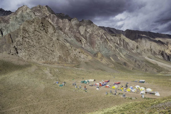 dağın dağlarında manzara