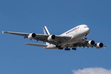Airbus A380-861 açılış Air France tarafından işletilen
