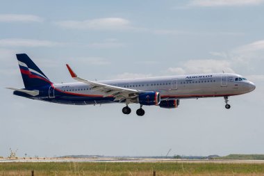 Airbus A321-211 iniş te Aeroflot tarafından işletiliyor