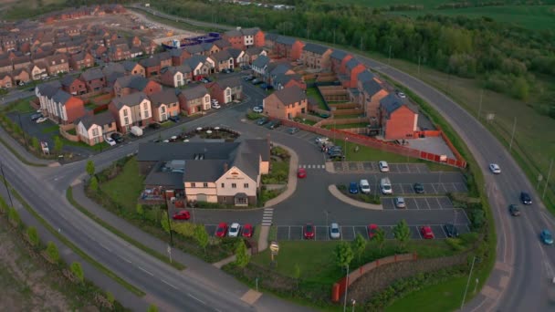 ROTHERHAM, UK - 15TH MAY 2019: Aerial Footage of The Winter Green - Marstons Pub - In Waverley, Rotherham, taken at sunset with a drone. — Stock Video