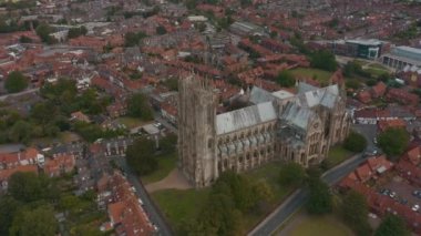 Beverley Minster ve East Yorkshire, İngiltere'deki çevre kasabanın havadan görünümü - 2019
