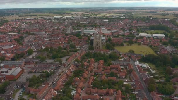 Widok z lotu ptaka na Beverley Minster i otaczające miasto w East Yorkshire, Wielka Brytania-2019 — Wideo stockowe