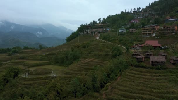 Aerial drone footage of rice terraces in Sapa, Northern Vietnam -October 2019 — ストック動画