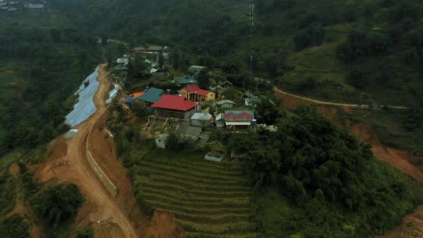 Aerial drone footage of rice terraces in Sapa, Northern Vietnam -October 2019 — Wideo stockowe