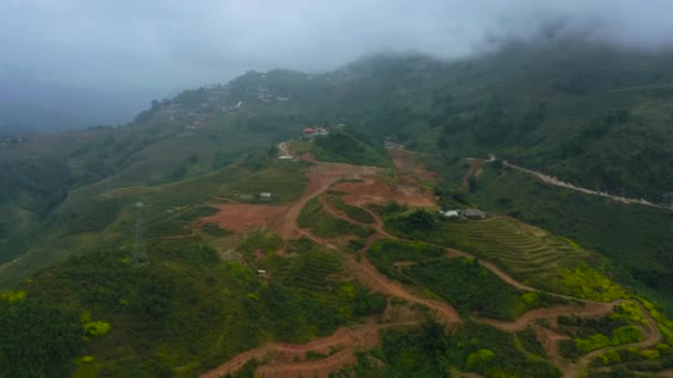 Aerial drone footage of rice terraces in Sapa, Northern Vietnam -October 2019 — Stock video