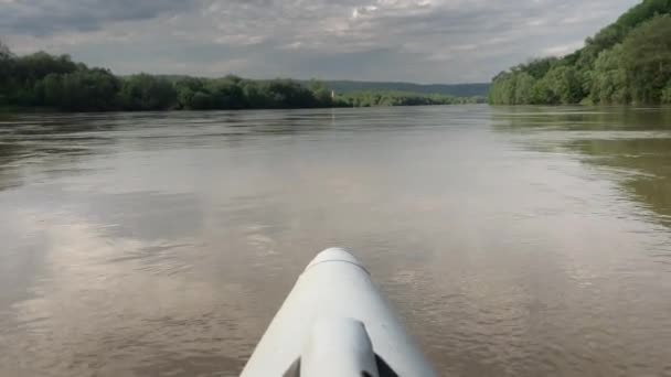 Rafting Catamaran Sur Rivière Calme Dniester Avant Bateau Peut Être — Video