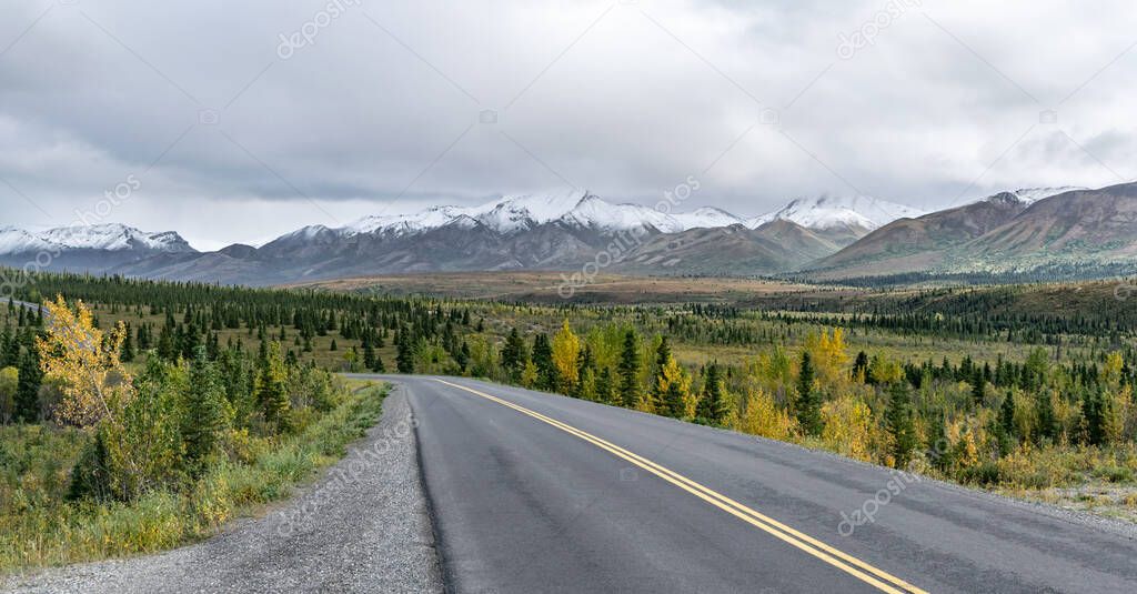 Long and empty Alaskan highway