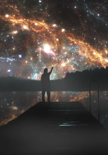 Διαστημικό Τοπίο Κοριτσίστικη Σιλουέτα Που Αγγίζει Αστέρια — Φωτογραφία Αρχείου