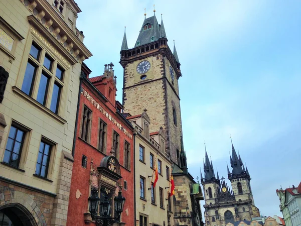 Starých Budov Ulici Praha Česká Republika Proti Modré Obloze — Stock fotografie