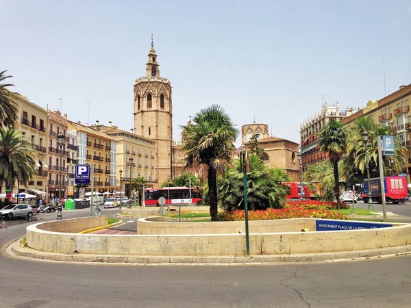 Paisaje Urbano Escénico Valencia Soleada España Con Hermosas Fachadas Edificios —  Fotos de Stock