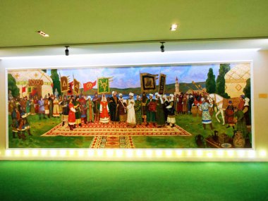 Bolgar Tataristan Rusya Şehri. Müzedeki mozaik panelleri. 922 yılında Bulgarlar tarafından Devlet dini olarak İslam'ın kabulü. Bağdat Halifesi heyeti ile Bulgar Han Almush toplantı töreni