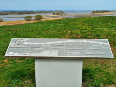 Bolgar Tataristan Rusya Şehri. Müze-rezerv cetvelleri hakkında bilgi standı