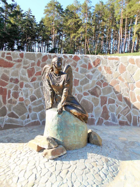 Miasto Bolgar Tatarstan Rosja Sculpture Wizerunek Dziewczyny Rabiga Skrzydłami Łabędzia — Zdjęcie stockowe